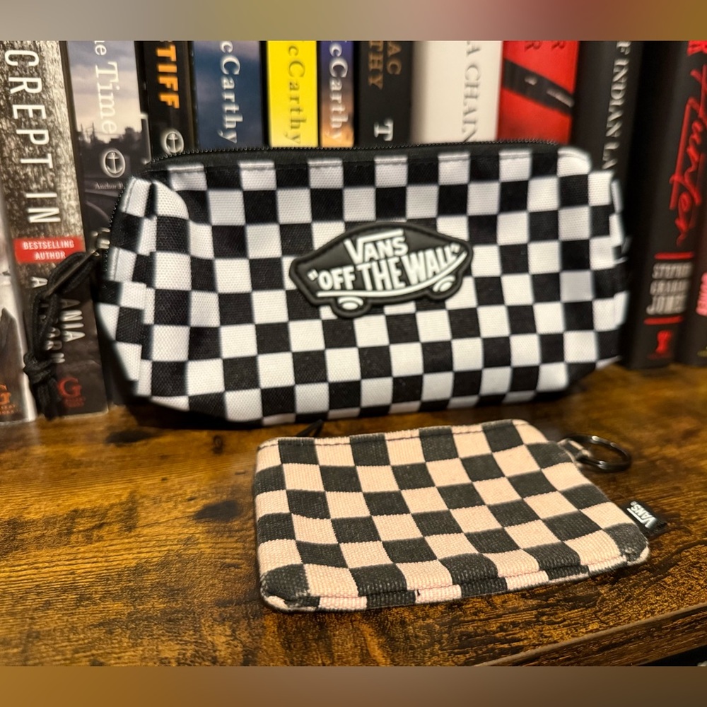 Vans keychain coin pouch + pencil pouch